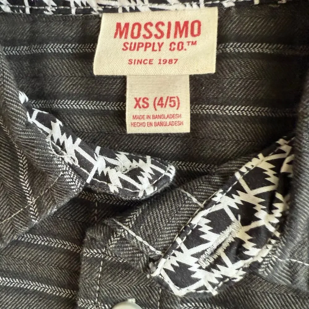 5/$35 Mossimo Boys Gray Striped Short Sleeve Button Up Shirt XS‎